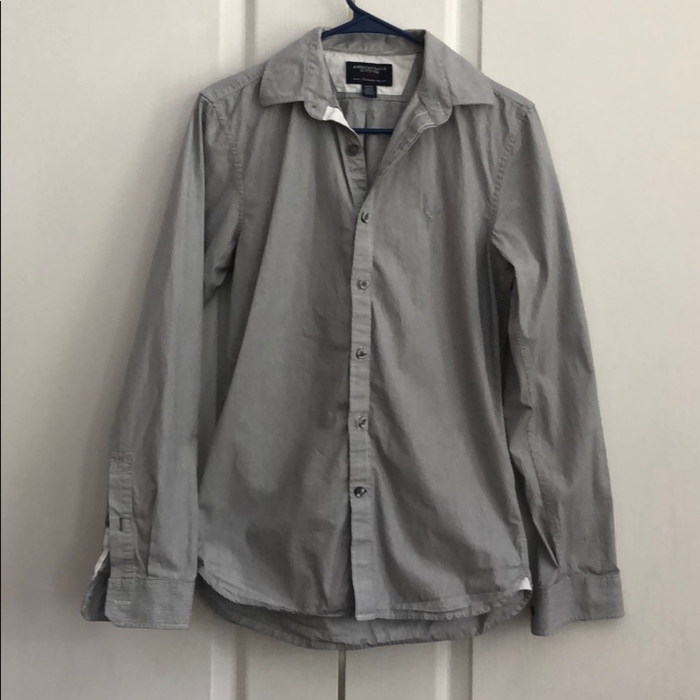 American eagle slim fit button down XS